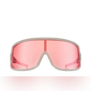 Goodr Wrap G Sunglasses in Pink
